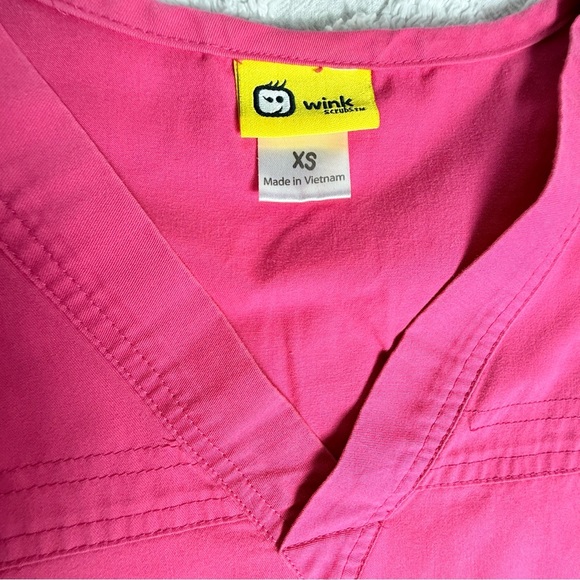 Purple & Pink Scrub Tops with Pockets - Picture 3 of 6